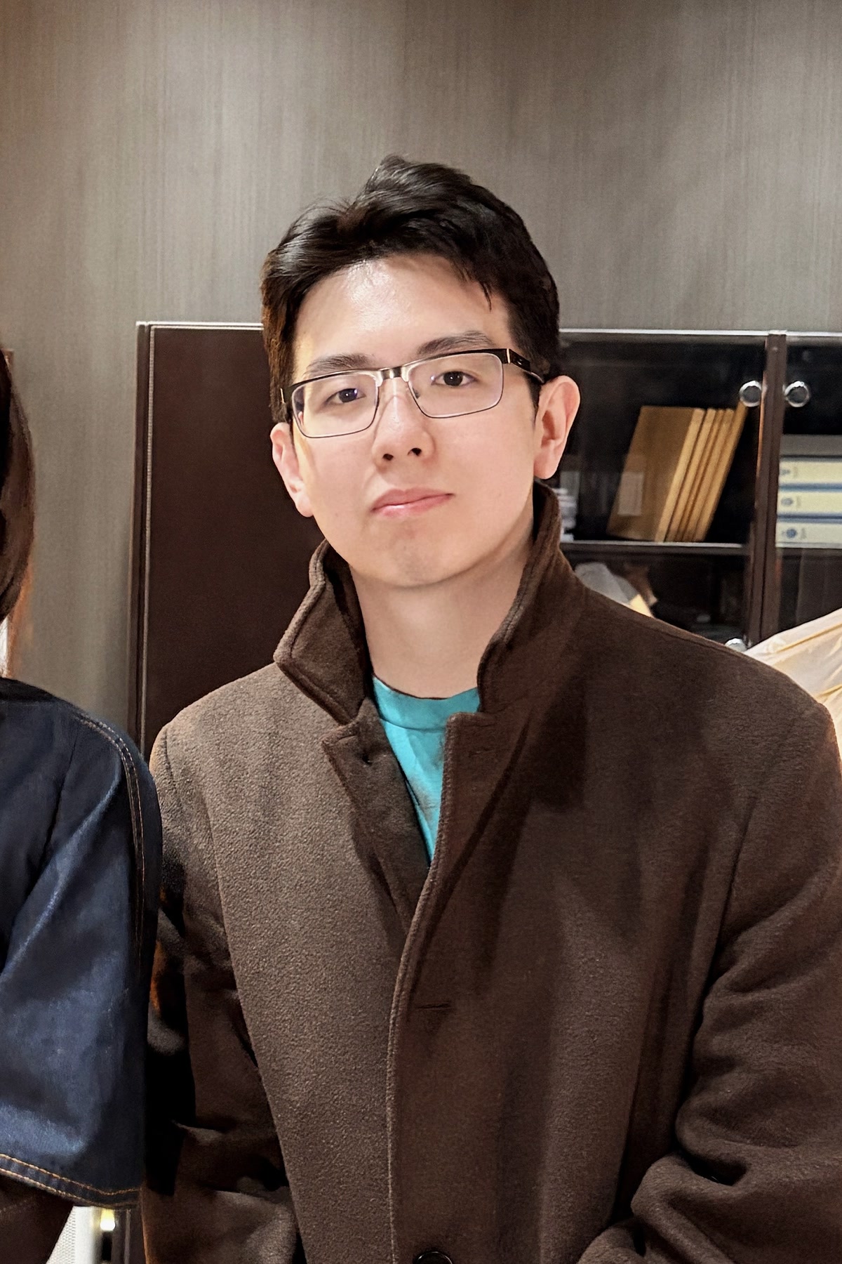 Full photograph of Wei Zhu